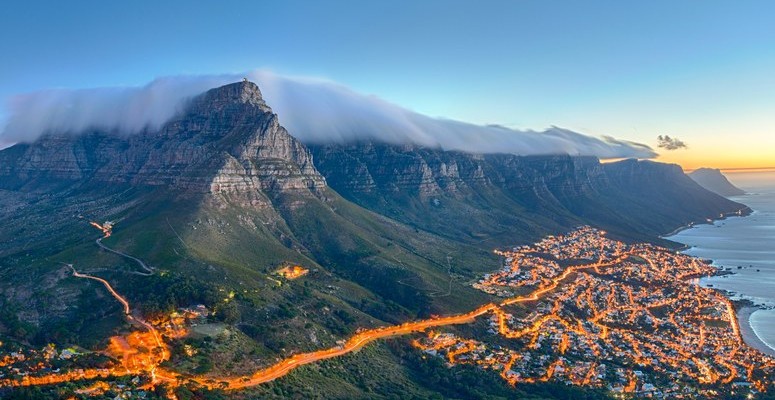 GettyImages-482989593-table-mountains
